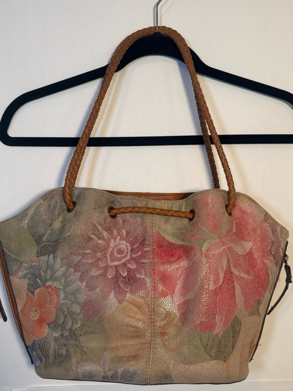 Bueno Floral Shoulder Tote in Pink, Tan, Green